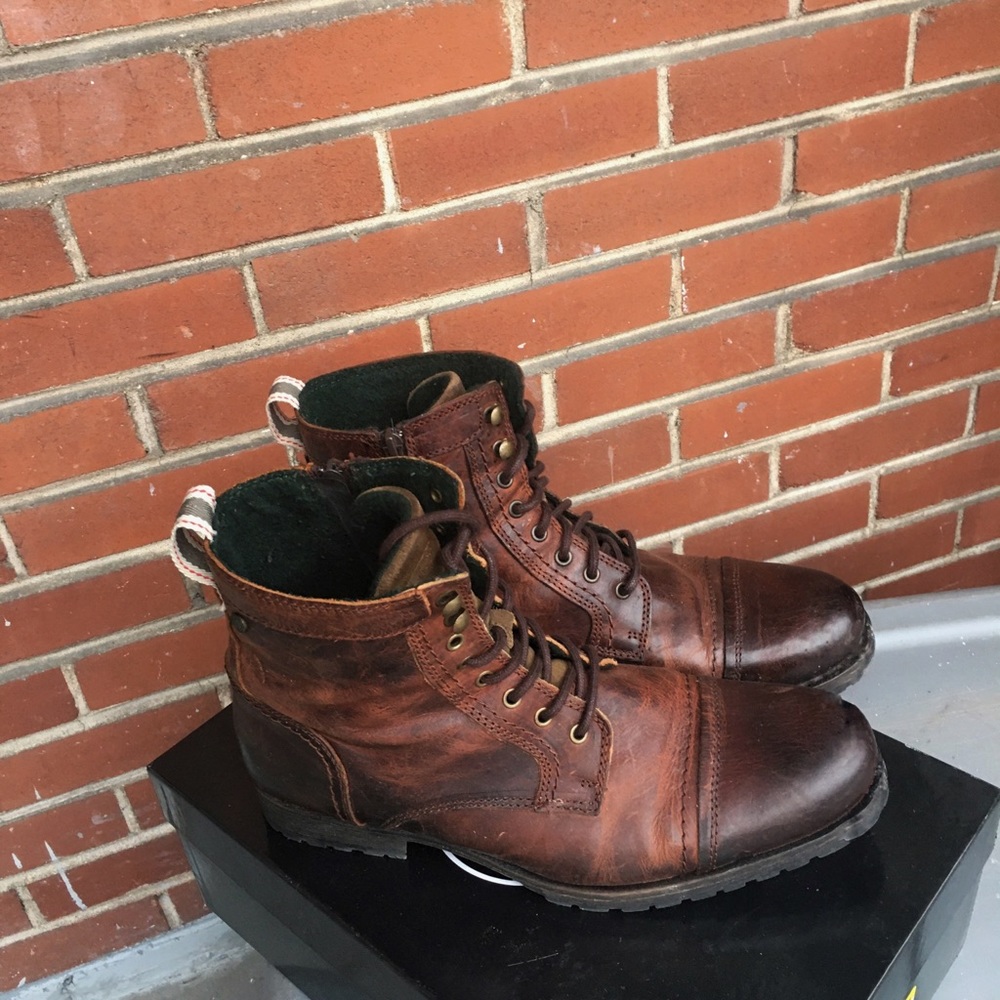 New Brown boots